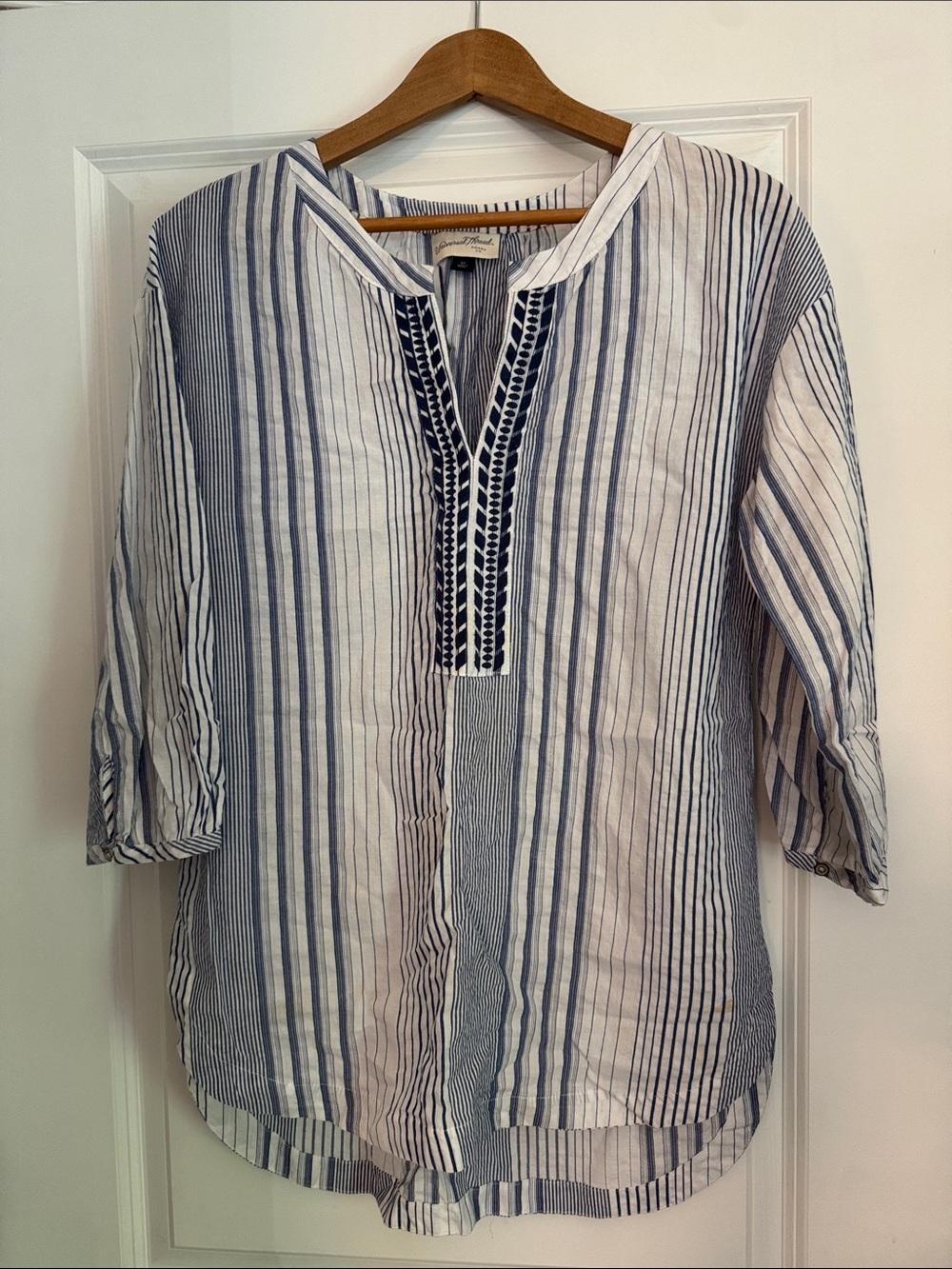 Universal Thread Blue & White Striped Embroidered Tunic